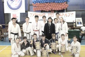 Турнир по каратэ-до Сетокан (версия SKIF) памяти Ю.Емца - 2005
