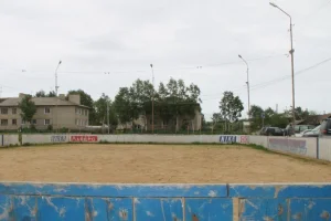 Корт в СОШ № 1. 