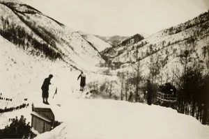 Прыжки на лыжах с трамплина в Маока (Холмск), середина 1930-х годов