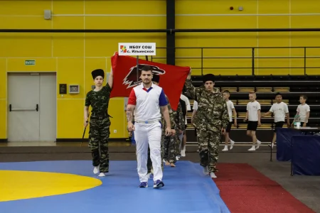 На Сахалине дали старт «Школьной лиге самбо»