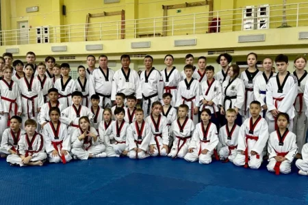 Тхэвондисты похвалились своими пхумсэ