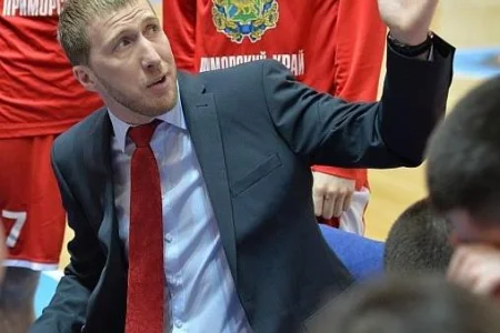 Эдуард Сандлер: «Цель у нас одна – побеждать за Сахалин!»