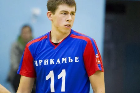 Иван Наумов: «В «Элвари» очень сплоченная команда»
