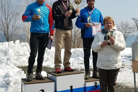 В Макарове закрыли лыжный сезон