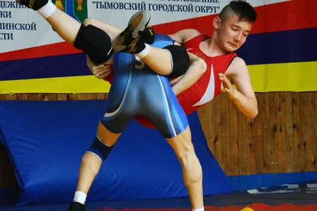 Островные борцы вольного стиля отправились на первенство ДФО