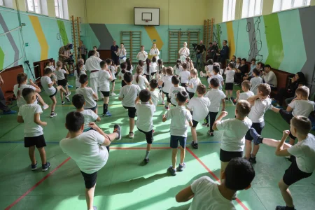 Киокусинкай идёт по школам