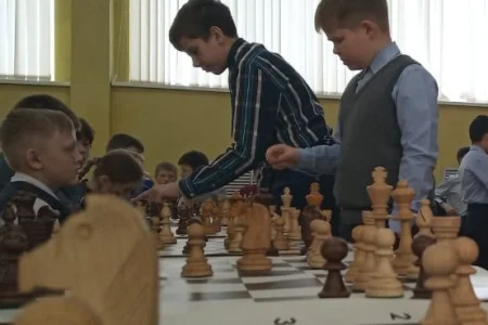 Юные сеансеры проиграли в СОШ № 3 только одну партию