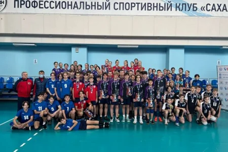 Команды «СШ по волейболу» завоевали все медали первенства области