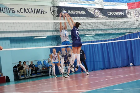 В Южно-Сахалинске открыли сезон волейбола