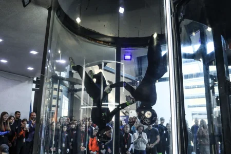 Парашютисты из семи регионов включились в борьбу за медали всероссийских соревнований