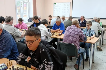 Павел Маликов из Ильинского выиграл турнир по быстрым шахматам