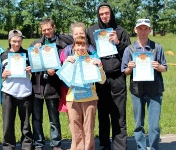 Бег, стрельба, дартс и прыжки