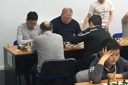 Константин Сек выиграл чемпионат ДФО по блицу