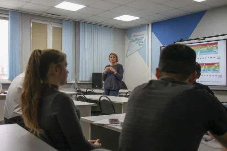 Сахалинским учителям презентуют гандбол