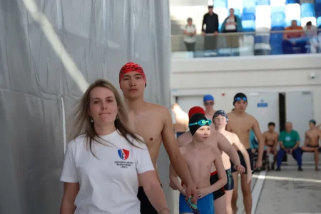 На Сахалине впервые прошли соревнования по плаванию среди ЛИН и спортсменов с ПОДА