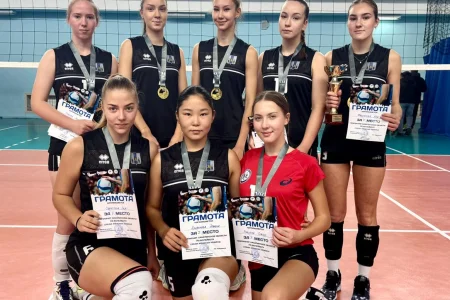 В волейбол играть умеют все, а побеждает всегда «Корсаков»