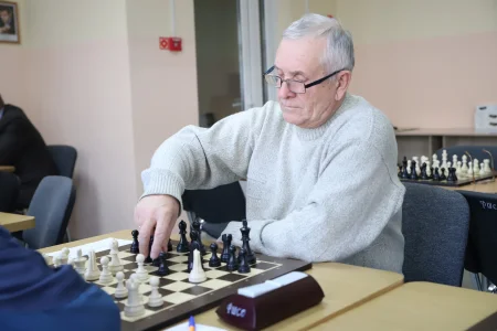 Анатолий Зайцев выиграл ветеранское первенство области со 100-процентным результатом
