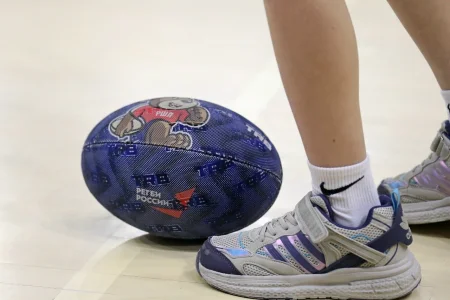 Чем регбистам помогают зигзаги и закручивания?