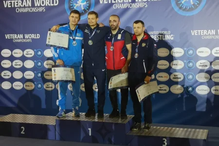 Денис Бакай завоевал бронзовую медаль чемпионата мира по греко-римской борьбе среди ветеранов