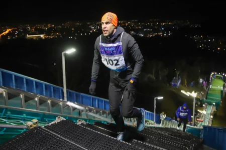 Свыше 150 сахалинцев забежали на К-70