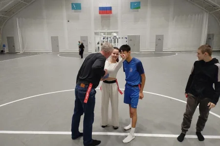 Юные сахалинцы познакомились с регби