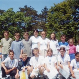 Призеры турнира, посвященного Дню молодежи. 9-16.06.2001.