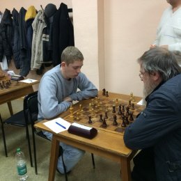 Андрей Петренко против Владимира Лигавого