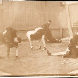 Тренировка сахалинских самбистов, 1960-е годы 