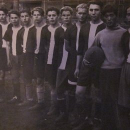 Футбольная команда Томари,1950-е годы