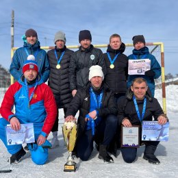 Тымовчане выиграли турнир по футболу на снегу