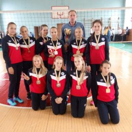 Островные волейболистки стали победительницами турнира во Владивостоке