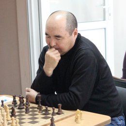 Шахматисты Южно-Сахалинска-2 лидируют в командном чемпионате области