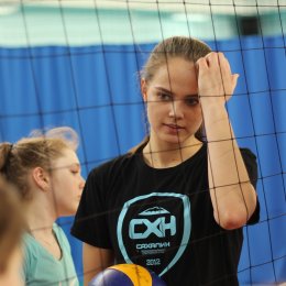 Волейболистки «Сахалина» провели мастер-класс для участников первенства области