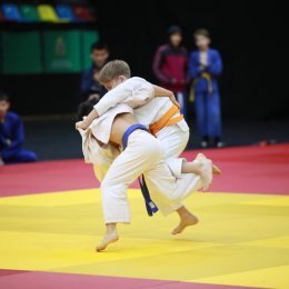 Воспитанники «СШ самбо и дзюдо» отличились на турнирах в Хабаровске