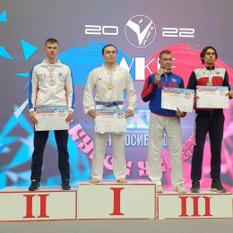 Островные каратисты успешно выступили на всероссийских соревнованиях в Новосибирске