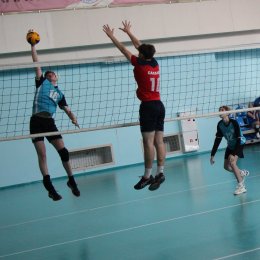 В «Кубке Федерации» по волейболу первенствовали «Вертикаль» из Южно-Сахалинска и сборная команда Корсакова