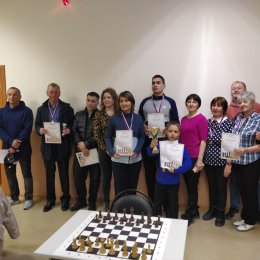 Победитель и призеры турнира в Поронайске определились только в заключительных партиях