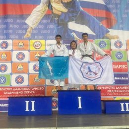 Воспитанники «СШ самбо и дзюдо» завоевали три медали первенства ДФО