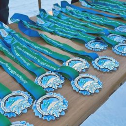 Сахалинские горнолыжники завоевали десять медалей первенства ДФО