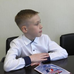 Юные хоккеисты побывали в гостях у министра спорта Сахалинской области