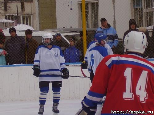 "Сахалин" - "Звезда"