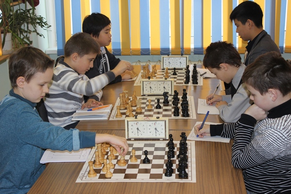 Первенство Южно-Сахалинска по шахматам среди школьников