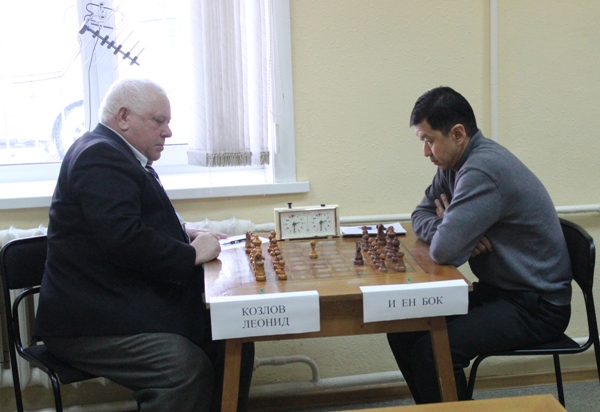 Первенство Южно-Сахалинска по шахматам среди школьников