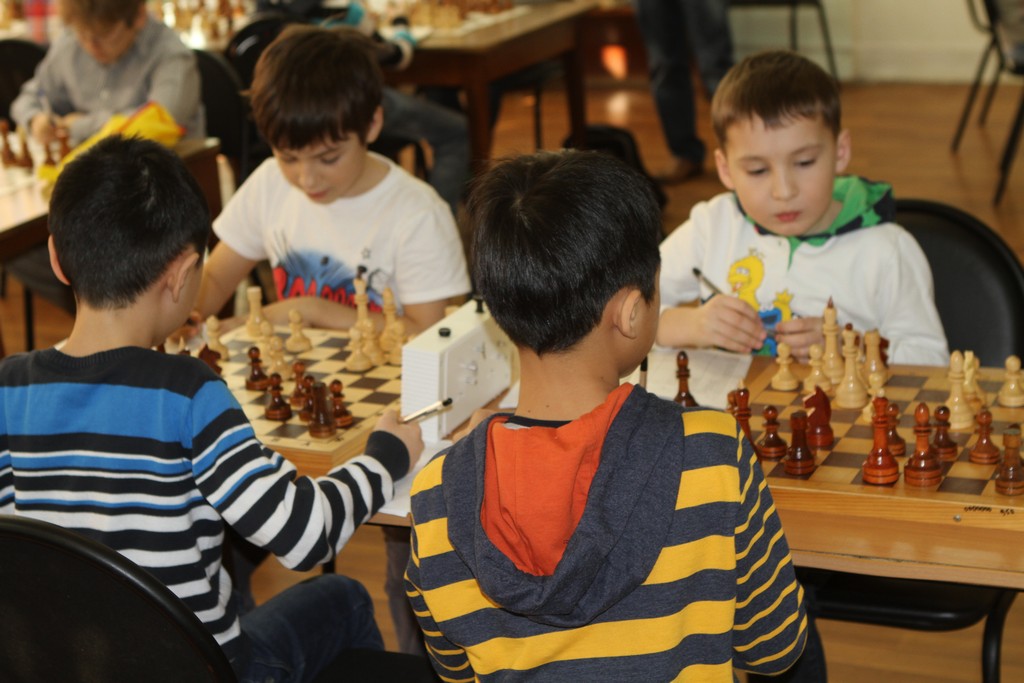 Юношеское первенство области