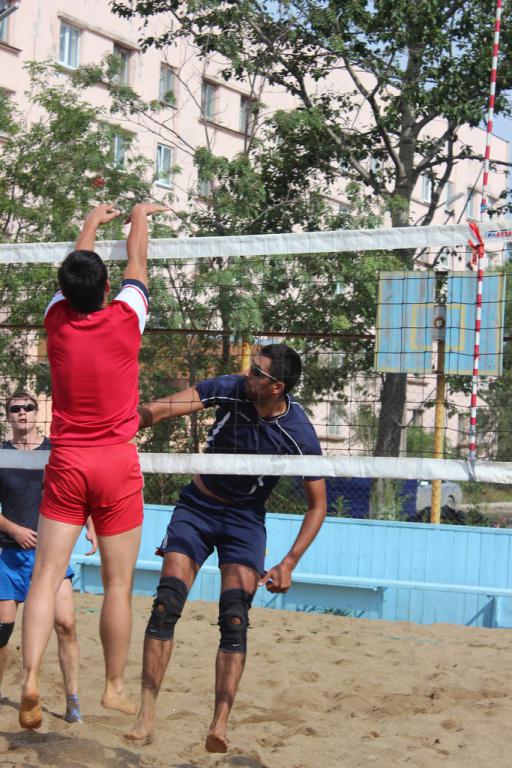 Второй тур чемпионата области по пляжному волейболу