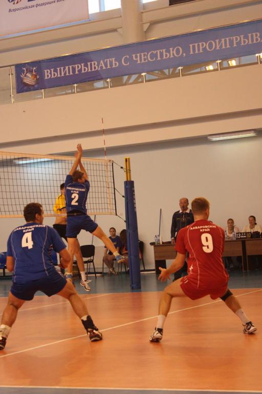 Первый тур чемпионата России