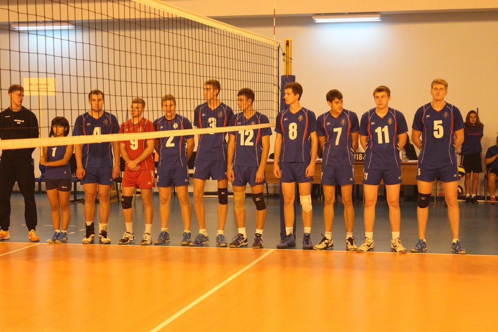 Первый тур чемпионата России