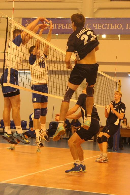 Первый тур чемпионата России