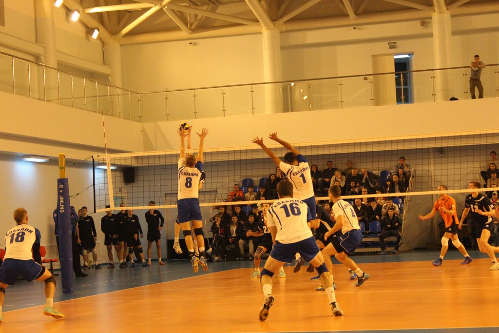 Первый тур чемпионата России