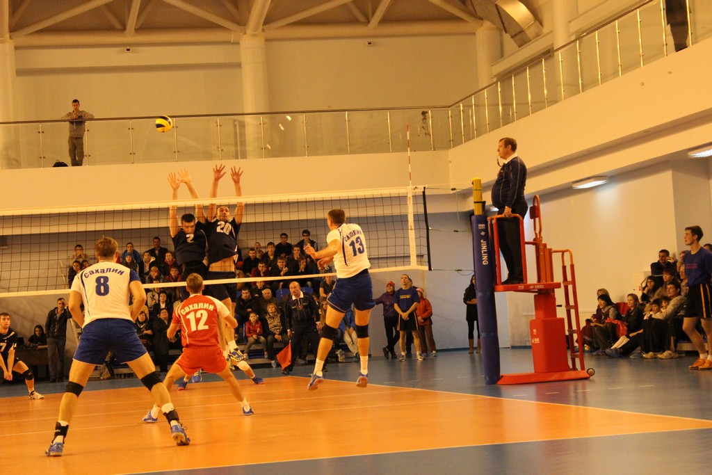 Первый тур чемпионата России